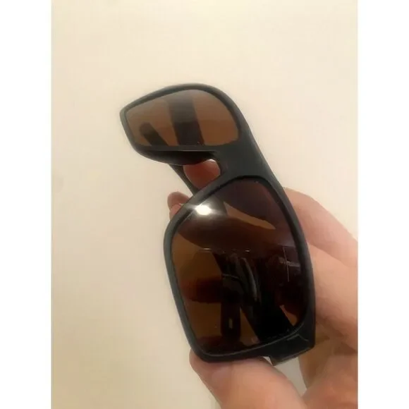 Costa Del Mar Polarized Sunglasses Black Frame Brown Lens Men’s / Unisex - Picture 5 of 7